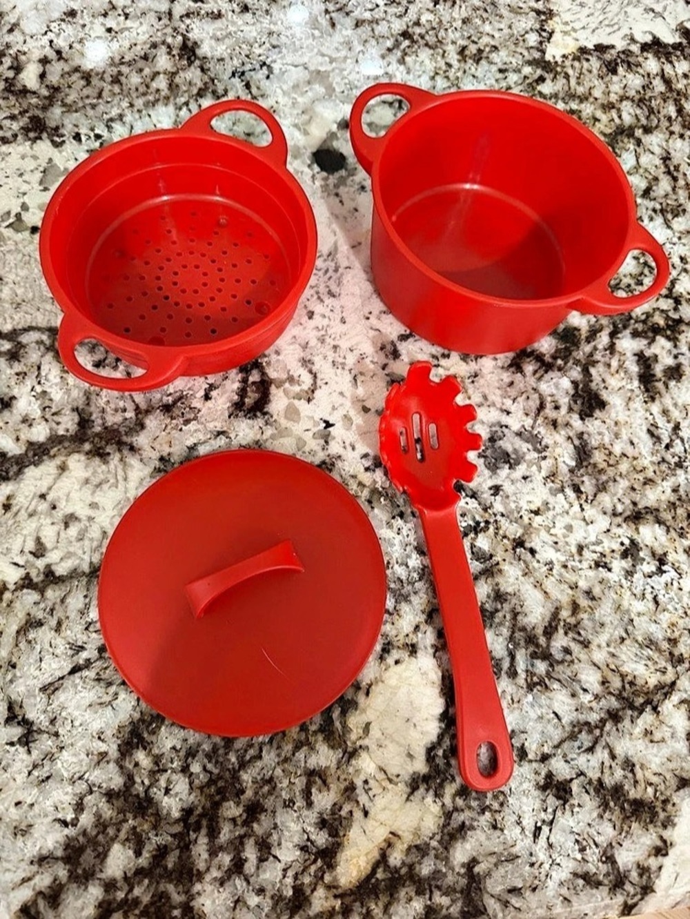 Melissa & Doug Pasta Pot, straight er and large spoon Red Kitchen pretend play